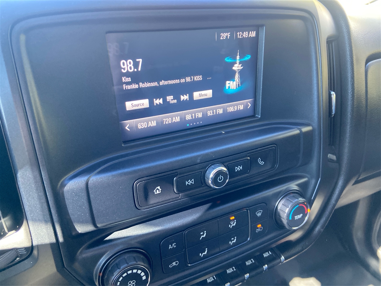 Chevrolet Silverado 3500HD Work Truck Long Box 2WD 2017