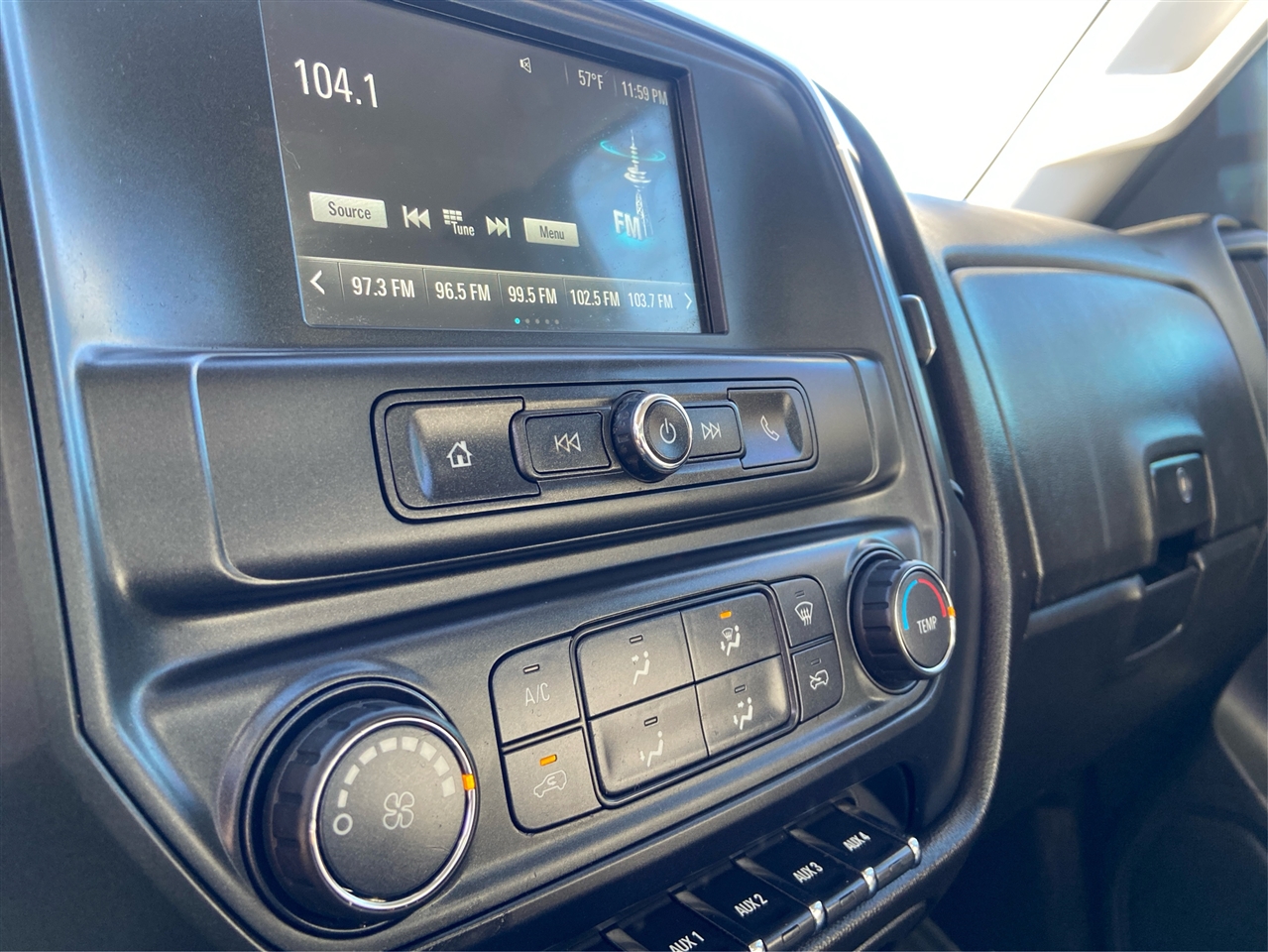 Chevrolet Silverado 3500HD Work Truck Long Box 2WD 2017