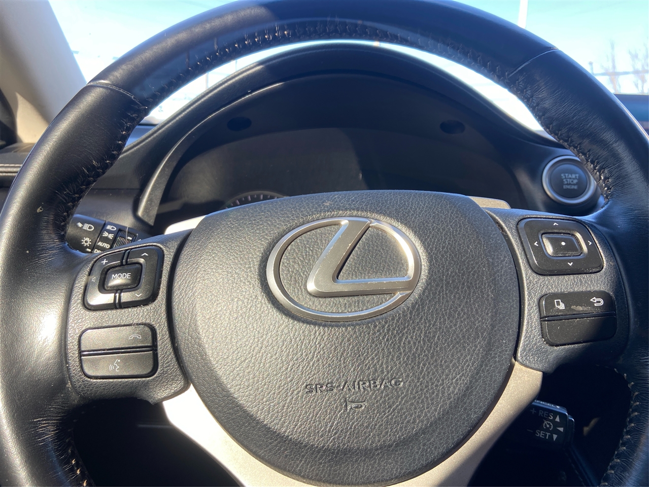 Lexus NX 200t FWD 2017