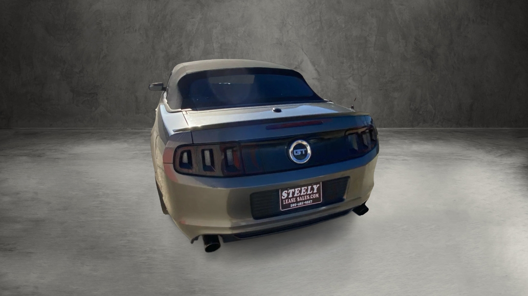 Ford Mustang GT convertible 2013