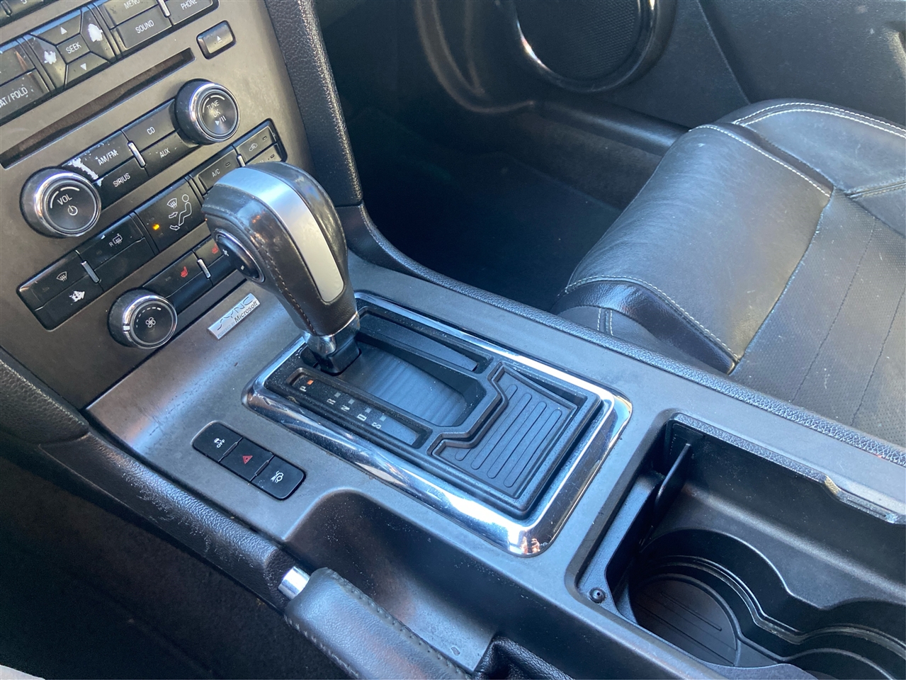 Ford Mustang GT convertible 2013