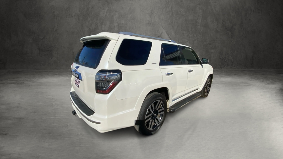 Toyota 4Runner Limited 2WD V6 2020