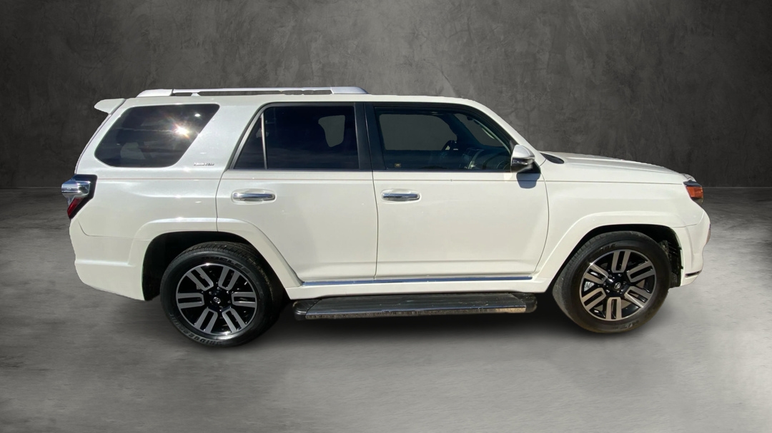 Toyota 4Runner Limited 2WD V6 2020