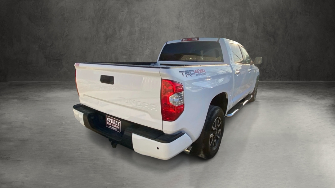 Toyota Tundra Platinum CrewMax 5.7L FFV 4WD 2018
