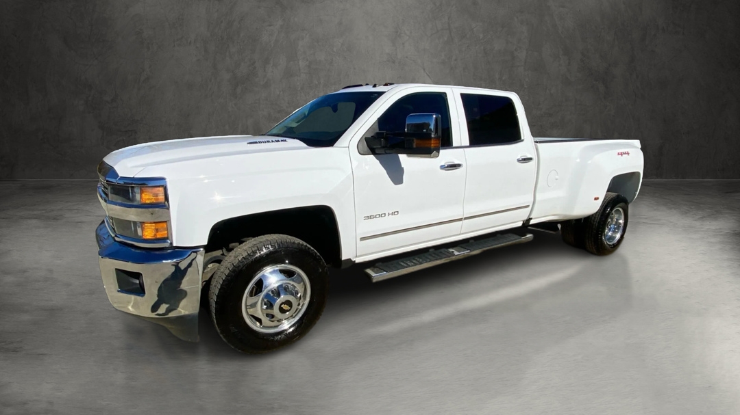 2016 Chevrolet Silverado 3500HD LTZ Crew Cab 4WD