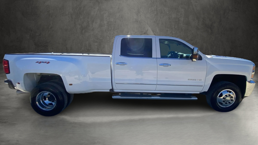 Chevrolet Silverado 3500HD LTZ Crew Cab 4WD 2016