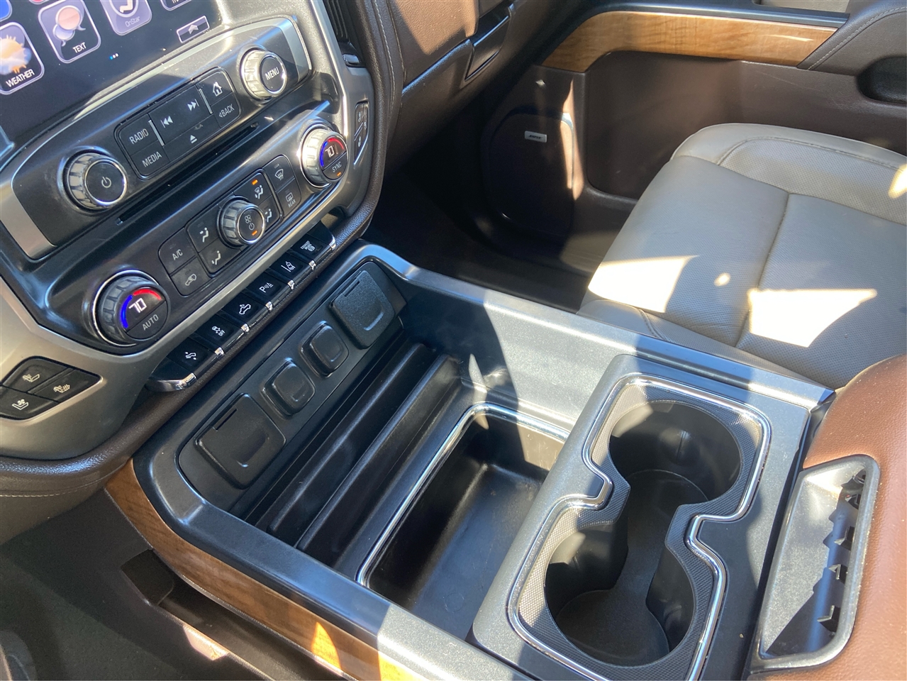 Chevrolet Silverado 3500HD LTZ Crew Cab 4WD 2016