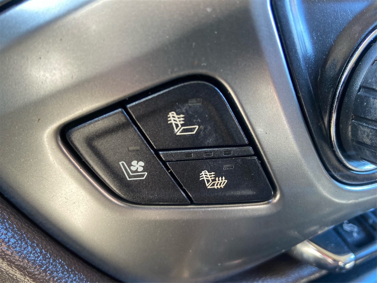 Chevrolet Silverado 3500HD LTZ Crew Cab 4WD 2016