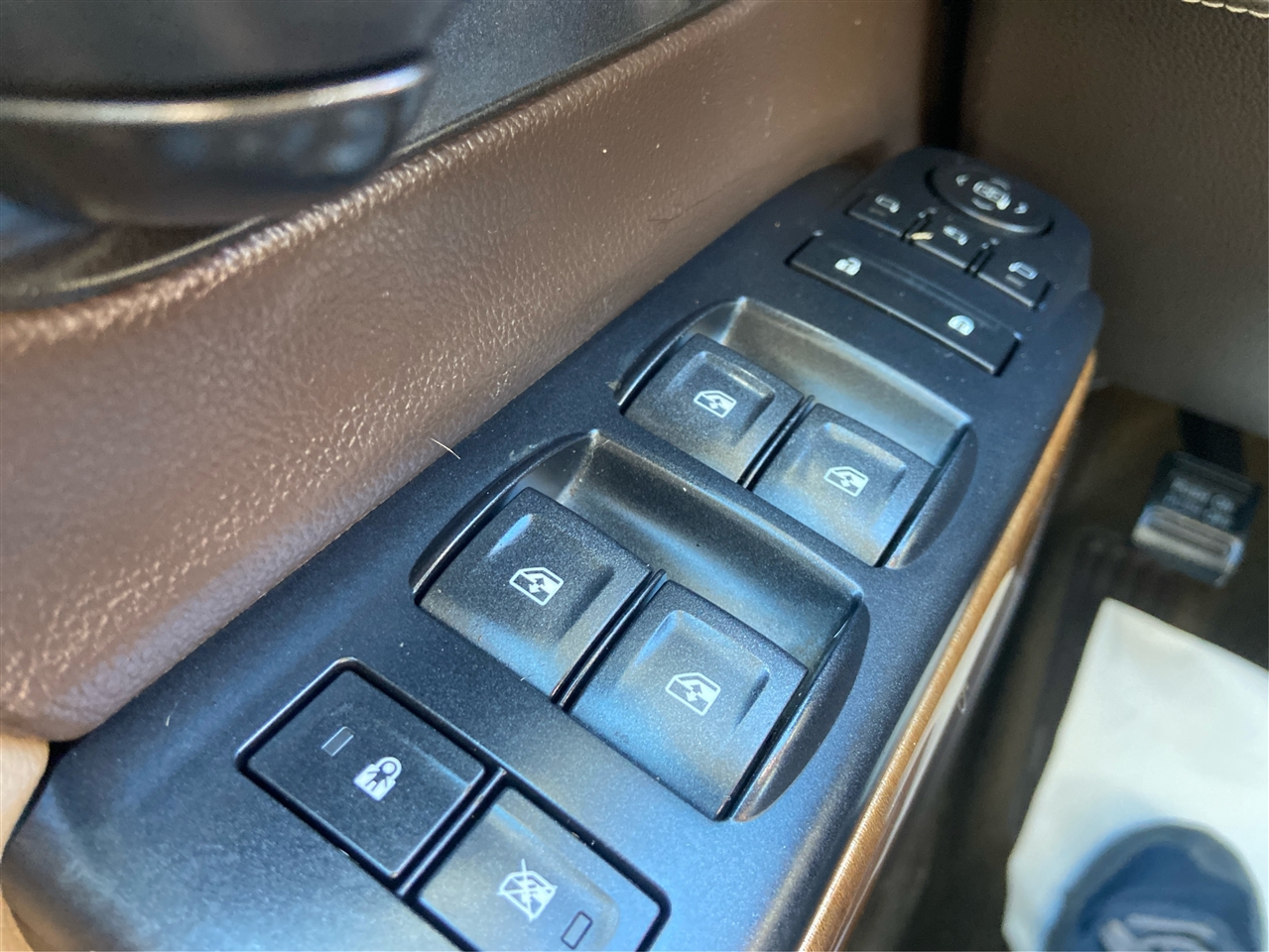 Chevrolet Silverado 3500HD LTZ Crew Cab 4WD 2016