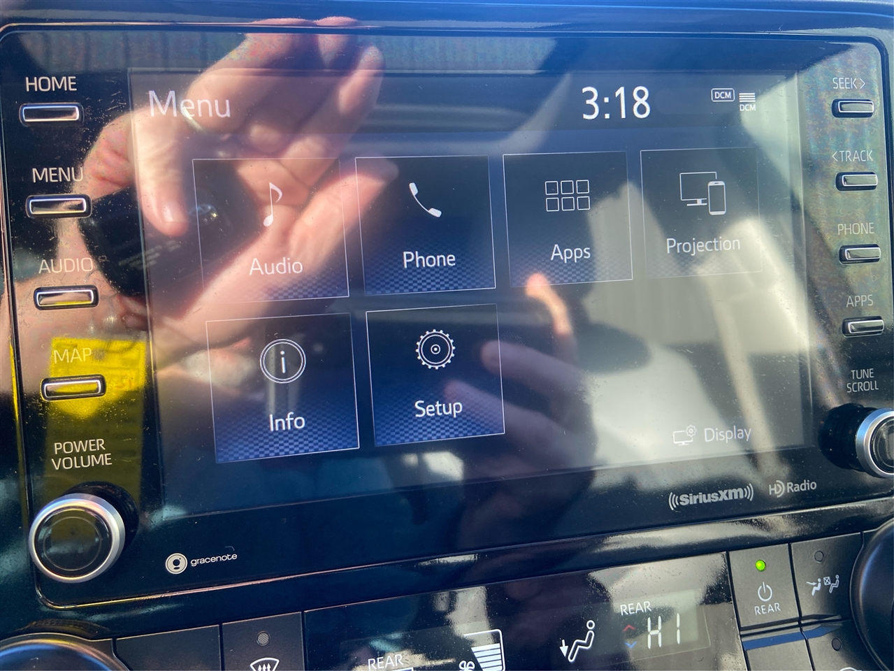 Toyota Highlander XLE FWD V6 2021