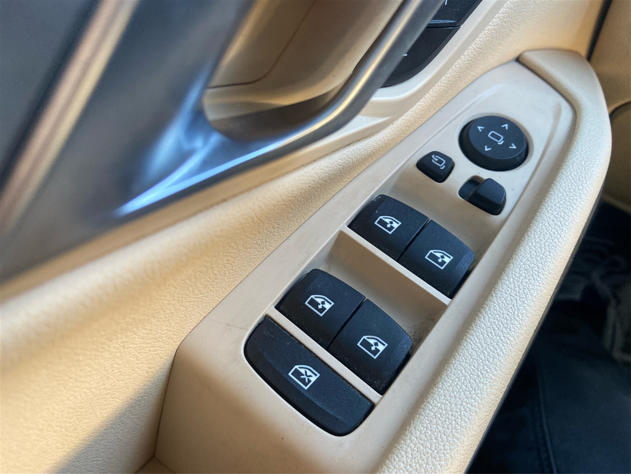 BMW 3-Series 330i 2019