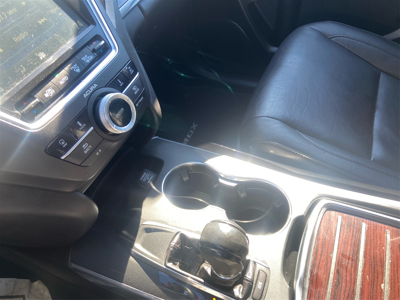 Acura MDX SH-AWD 6-Spd AT w/Tech Package 2014