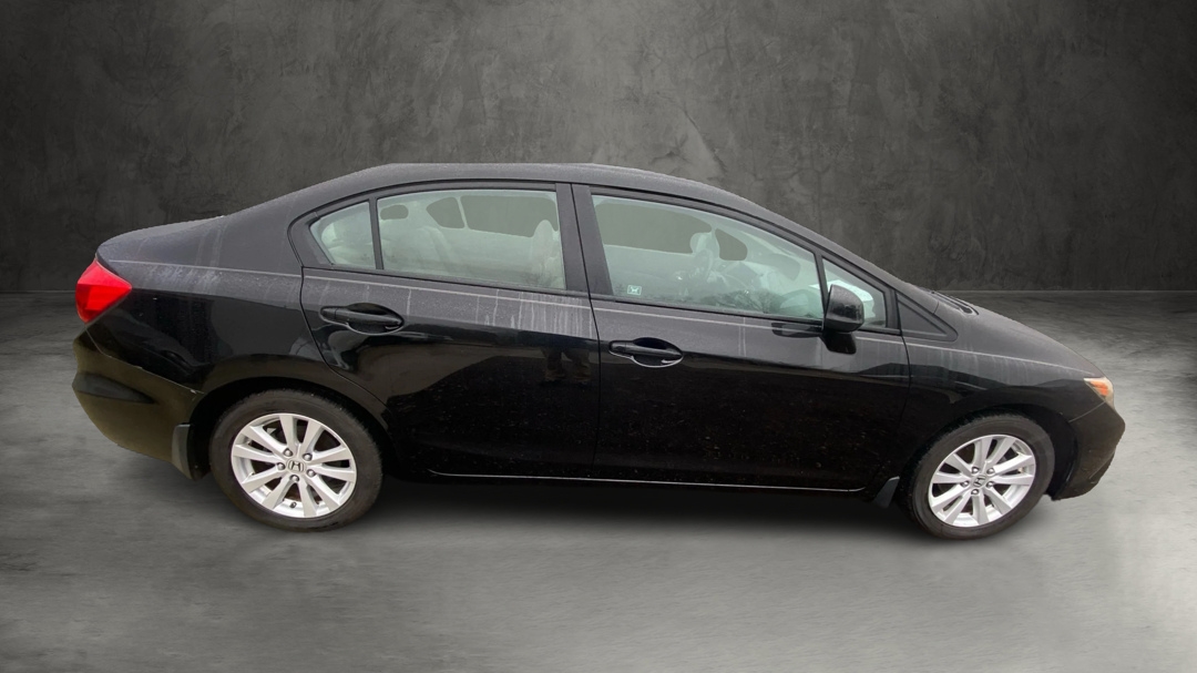 Honda Civic EX Sedan 5-Speed AT 2012