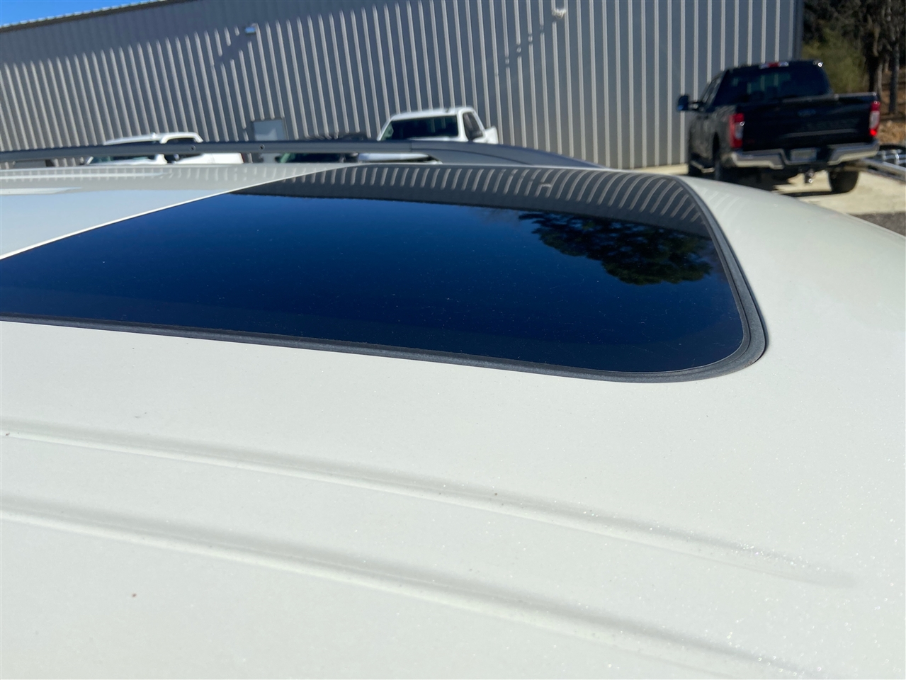 Nissan Armada SV 2WD 2017