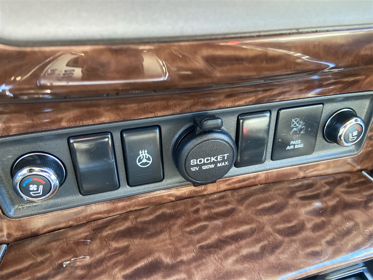 Nissan Armada SV 2WD 2017