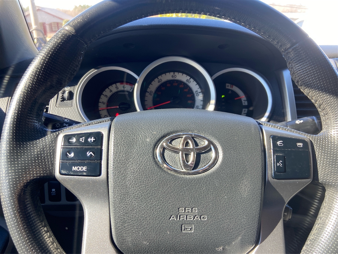 Toyota Tacoma PreRunner Double Cab V6 Auto 2WD 2013