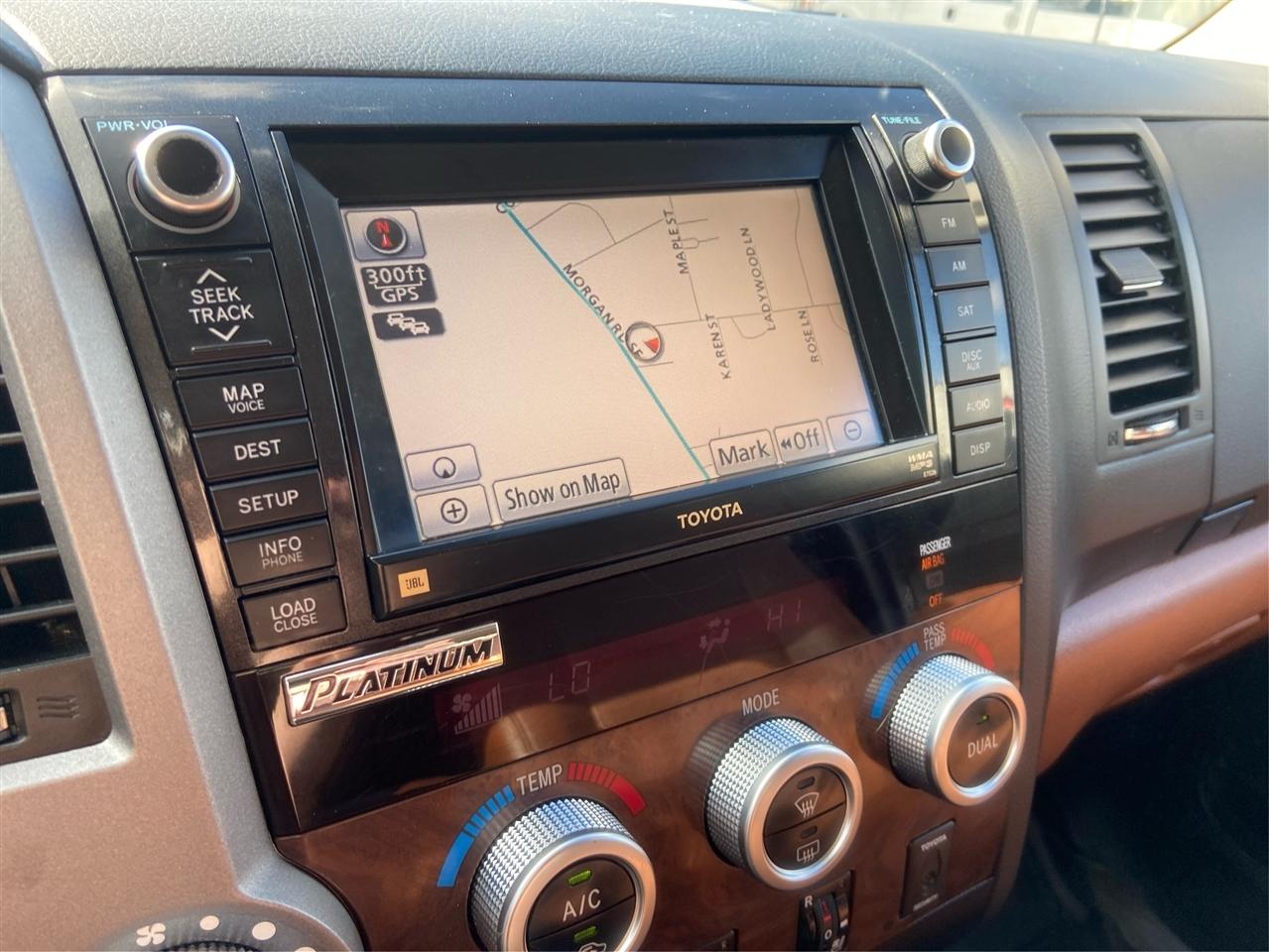 Toyota Tundra Limited 5.7L FFV CrewMax 4WD 2012