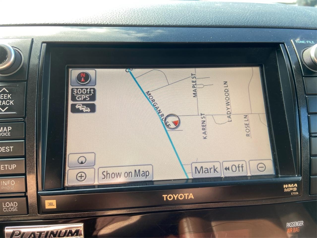 Toyota Tundra Limited 5.7L FFV CrewMax 4WD 2012