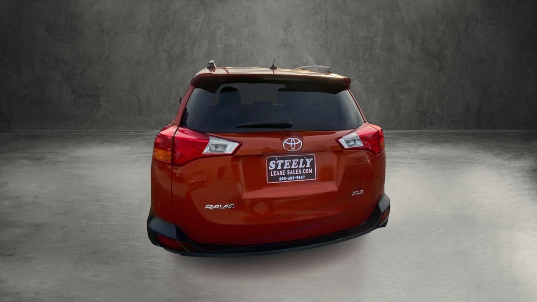 Toyota RAV4 XLE FWD 2015