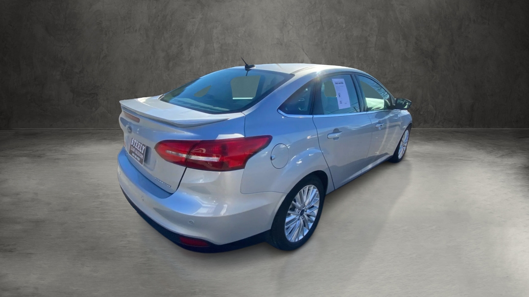 Ford Focus Titanium Sedan 2018
