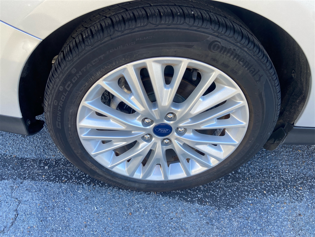 Ford Focus Titanium Sedan 2018