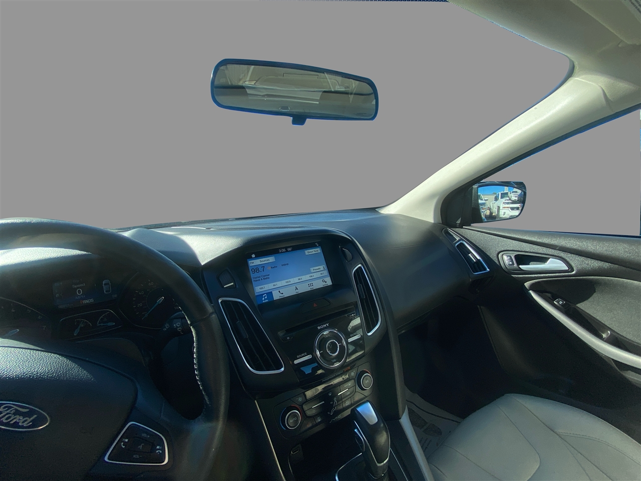 Ford Focus Titanium Sedan 2018