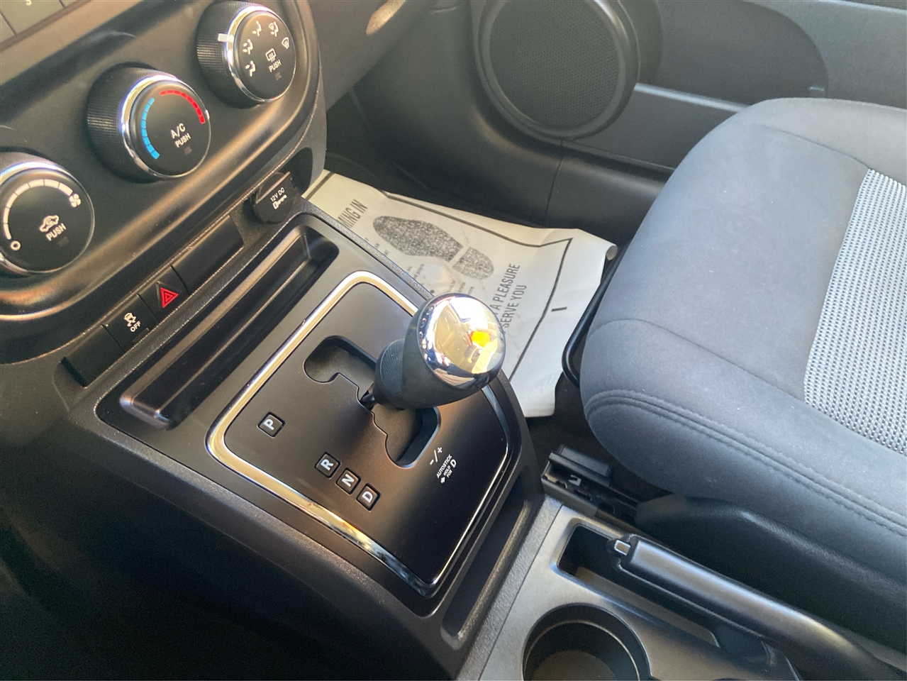 Jeep Compass Sport FWD 2015