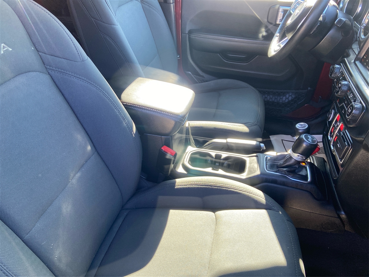 Jeep Wrangler Unlimited Sahara 2021