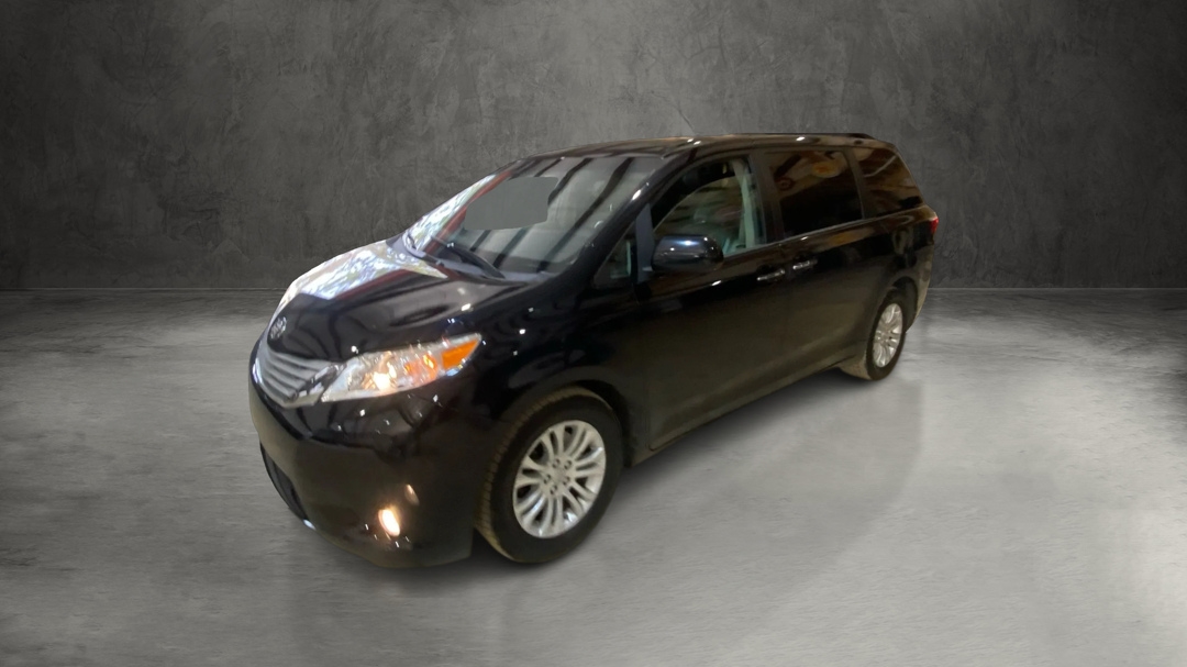 Toyota Sienna Limited Premium 7-Passenger 2017