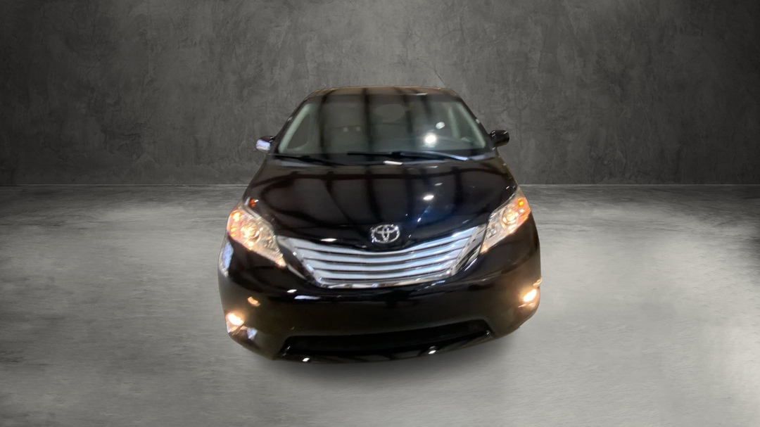 Toyota Sienna Limited Premium 7-Passenger 2017