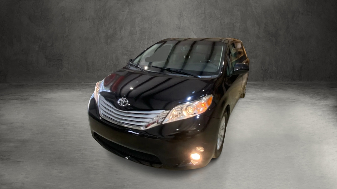 Toyota Sienna Limited Premium 7-Passenger 2017