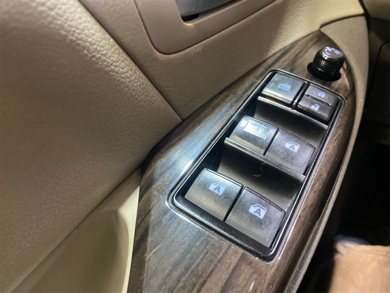 Toyota Sienna Limited Premium 7-Passenger 2017