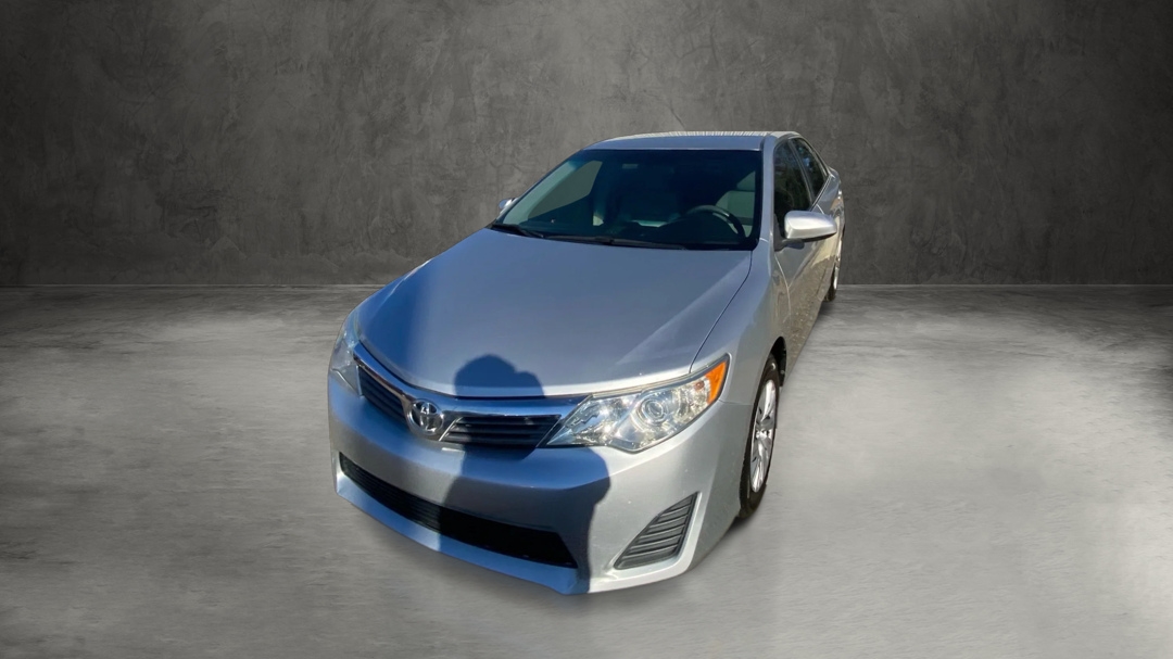 Toyota Camry LE 4D Sedan 2013