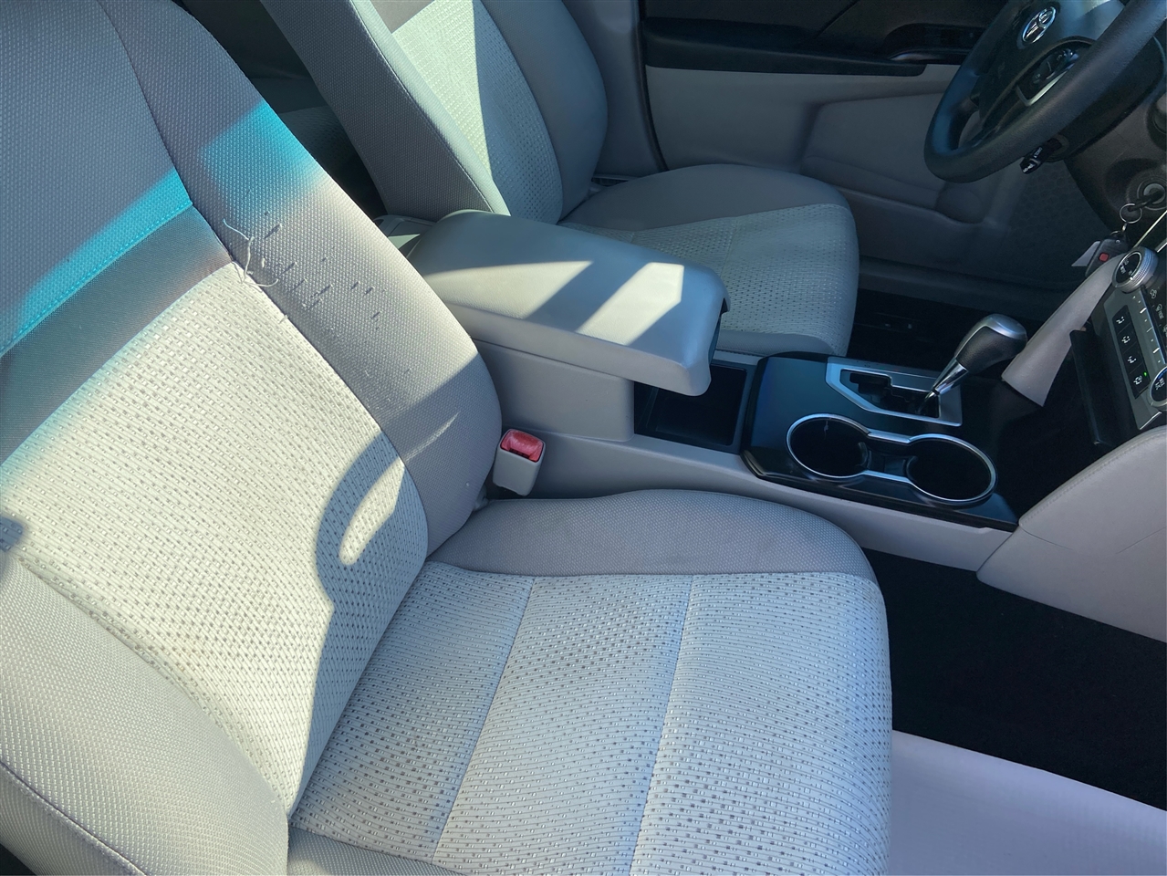 Toyota Camry LE 4D Sedan 2013