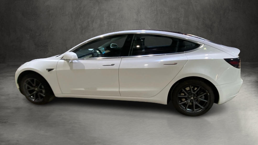 Tesla Model 3 Base 2018