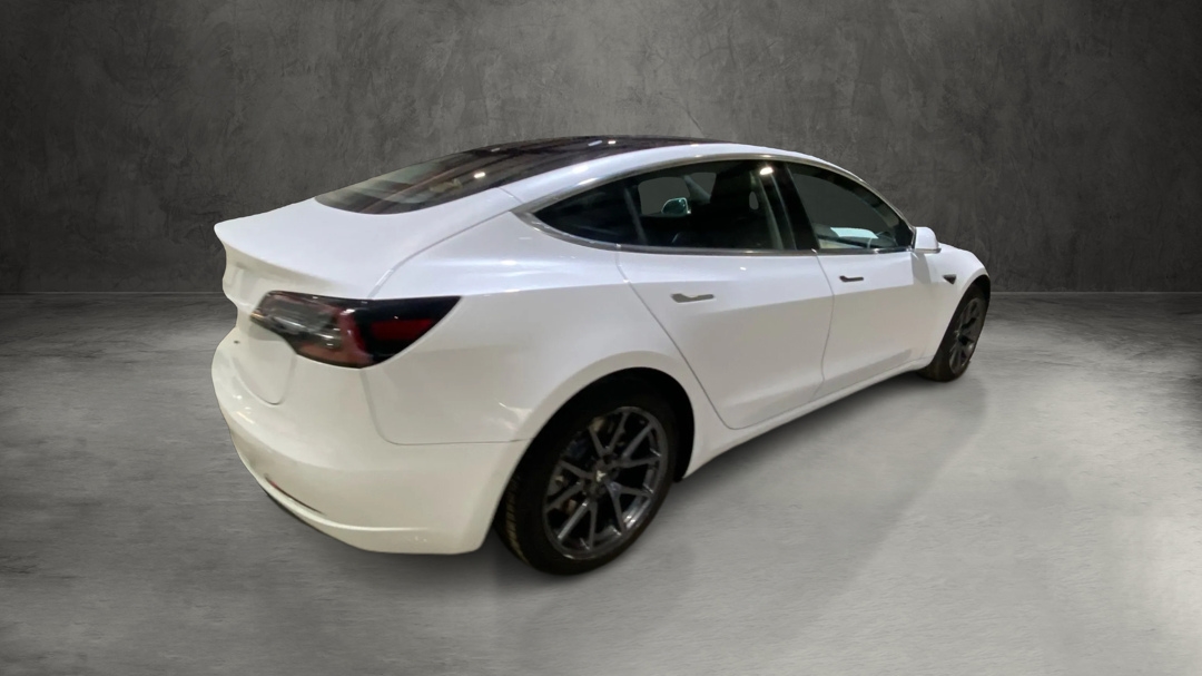 Tesla Model 3 Base 2018