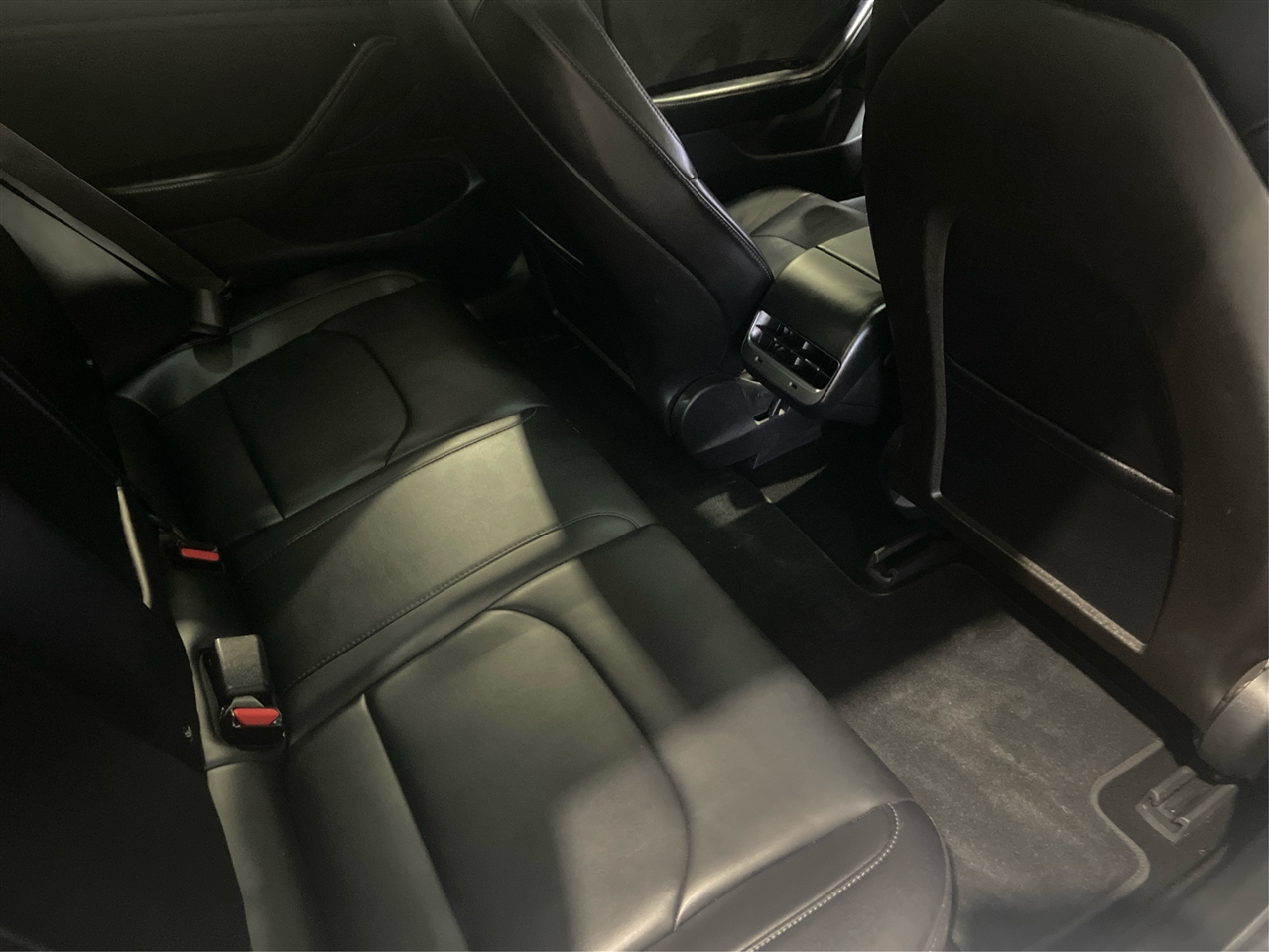 Tesla Model 3 Base 2018