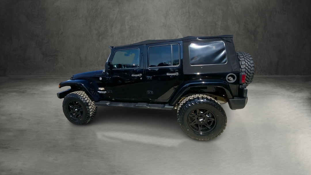 Jeep Wrangler Unlimited Sahara 4WD 2014