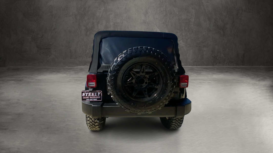 Jeep Wrangler Unlimited Sahara 4WD 2014