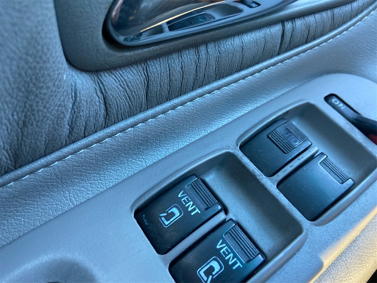 Honda Odyssey EX w/ Leather 2003