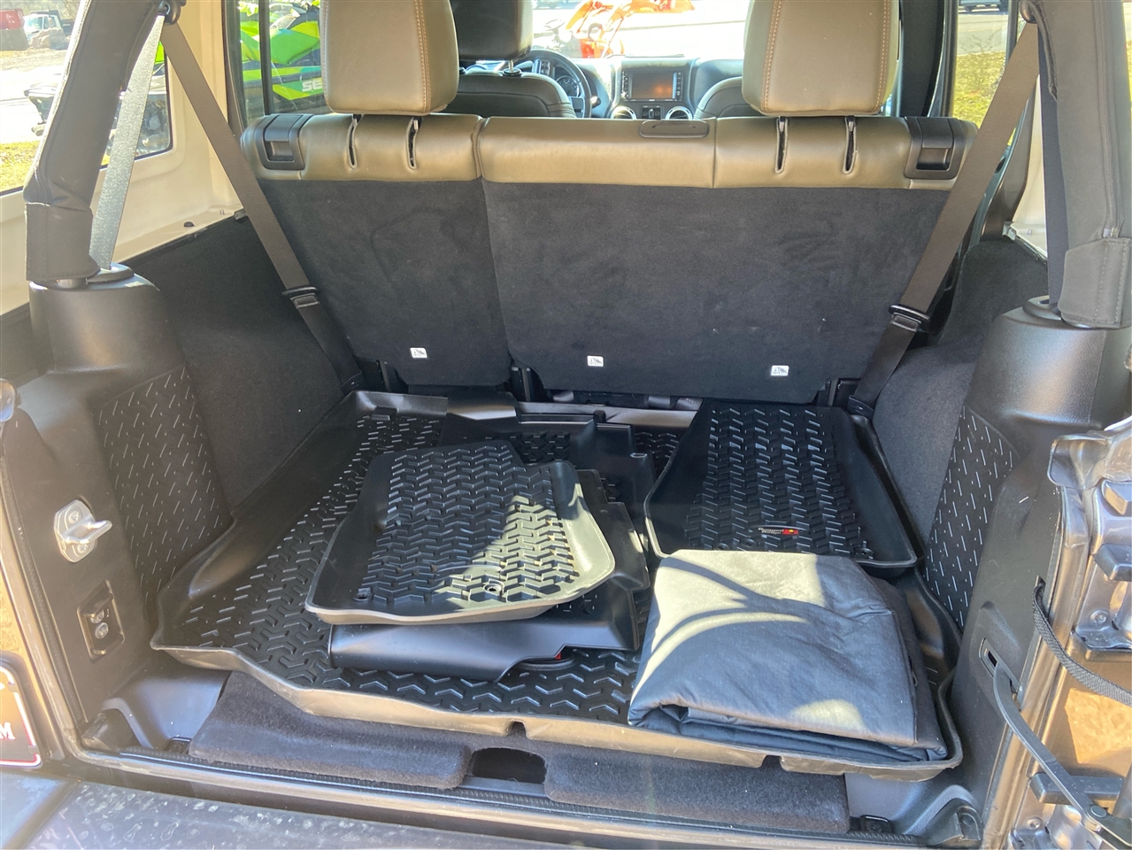 Jeep Wrangler Unlimited Sahara 4WD 2016