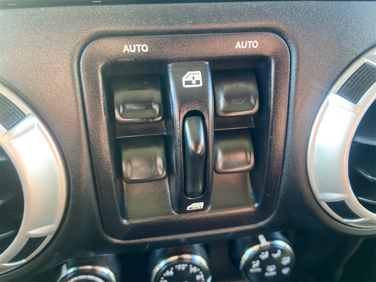 Jeep Wrangler Unlimited Sahara 4WD 2016