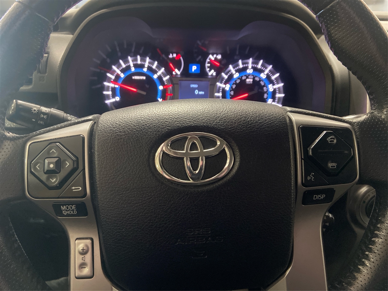 Toyota 4Runner SR5 2WD 2018