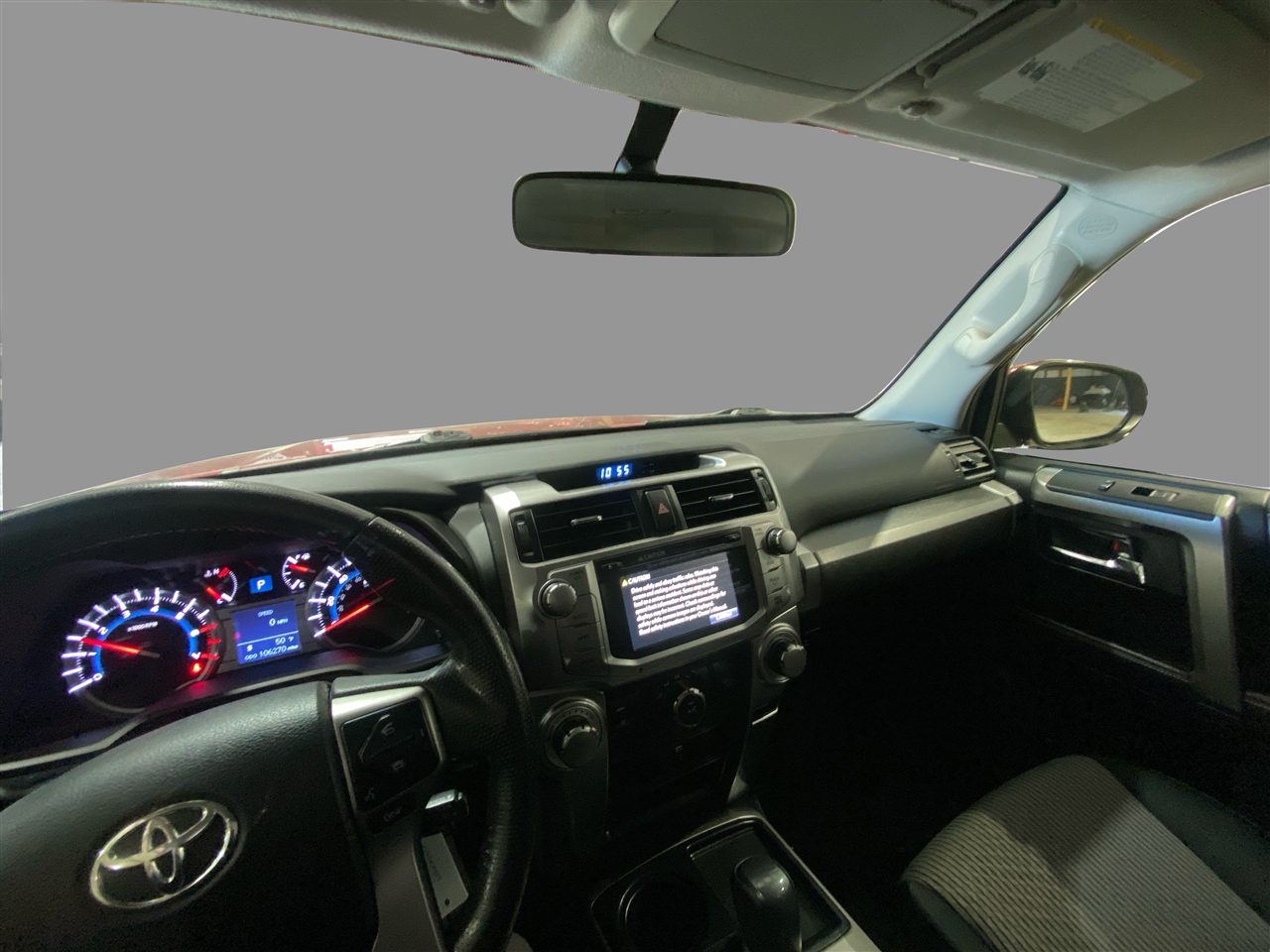 Toyota 4Runner SR5 2WD 2018