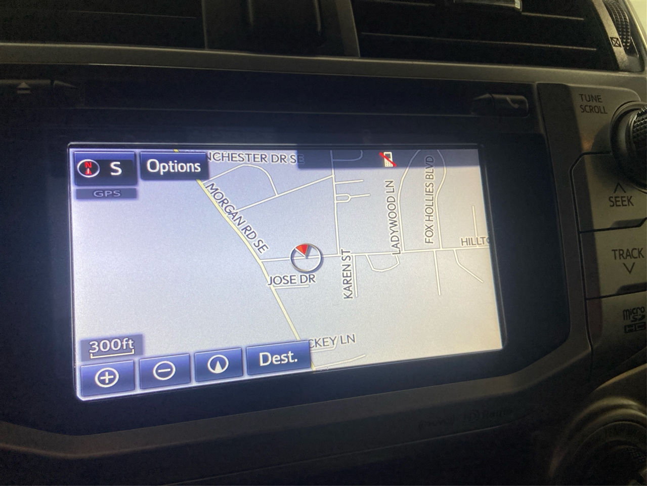 Toyota 4Runner SR5 2WD 2018