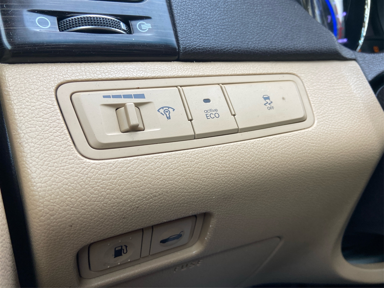 Hyundai Sonata SE Auto 2013