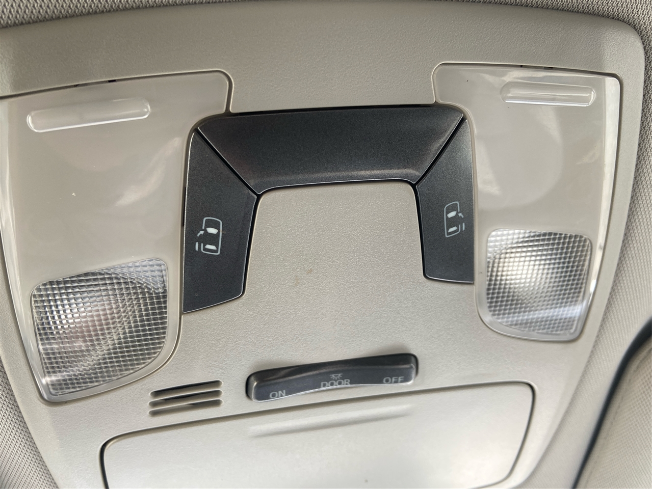 Toyota Sienna LE 8-Passenger 2017