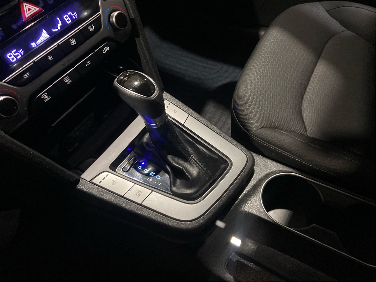 Hyundai Elantra Limited 2018