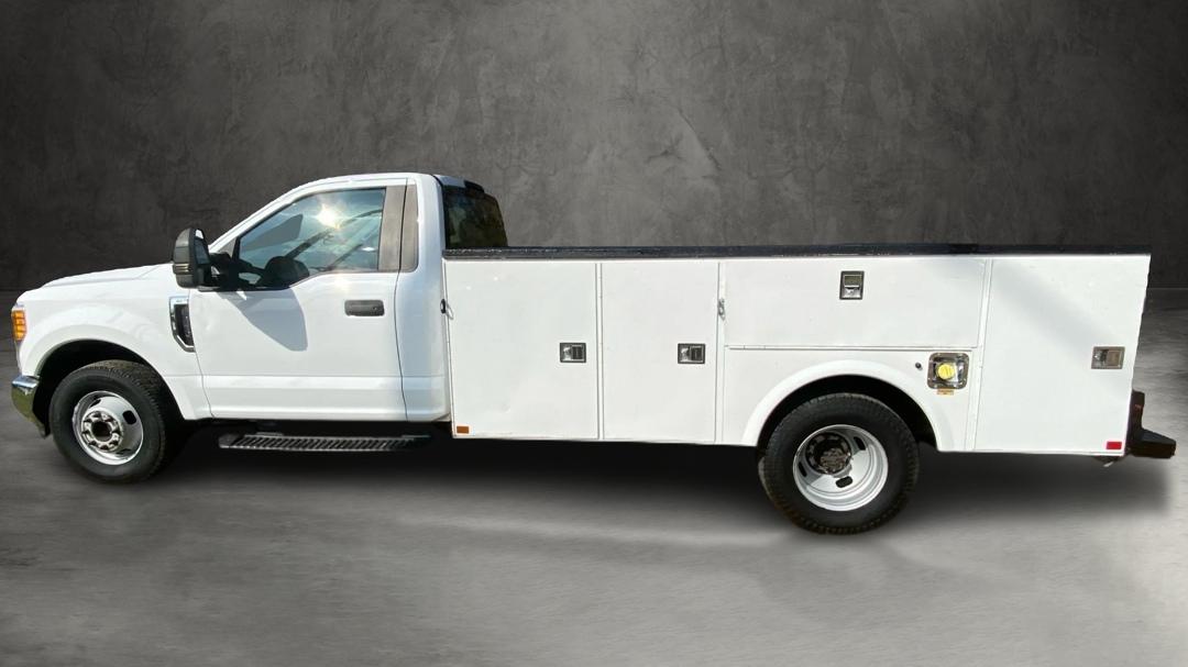 Ford F-350 SD XL DRW 2WD 2017