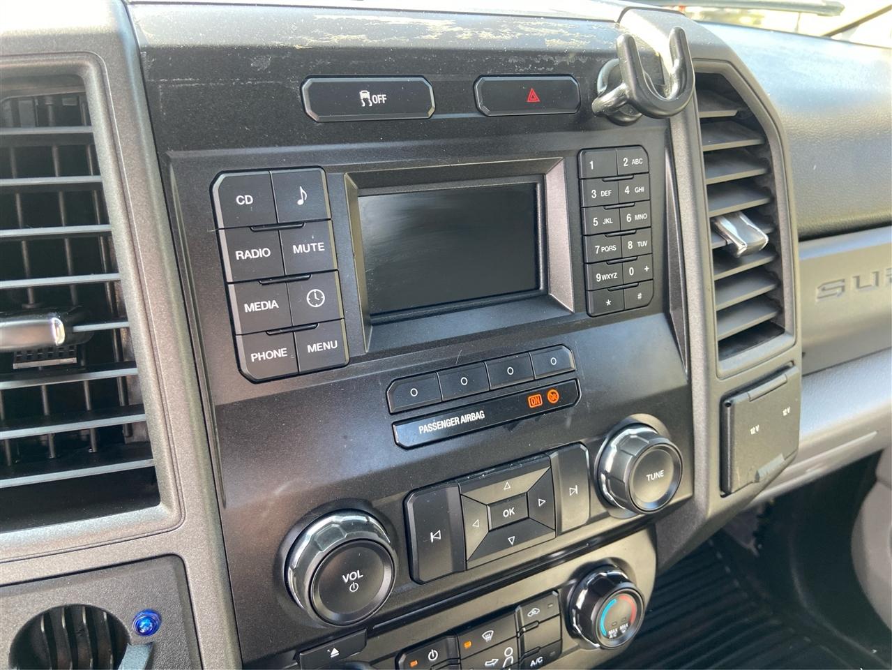 Ford F-350 SD XL DRW 2WD 2017